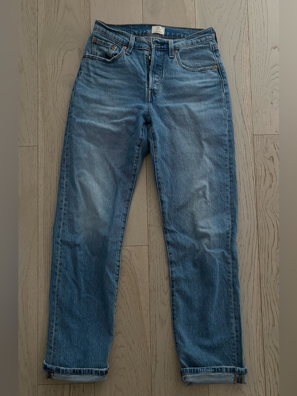 Levi's Women's Straight Leg Jeans in Light Blue Denim
